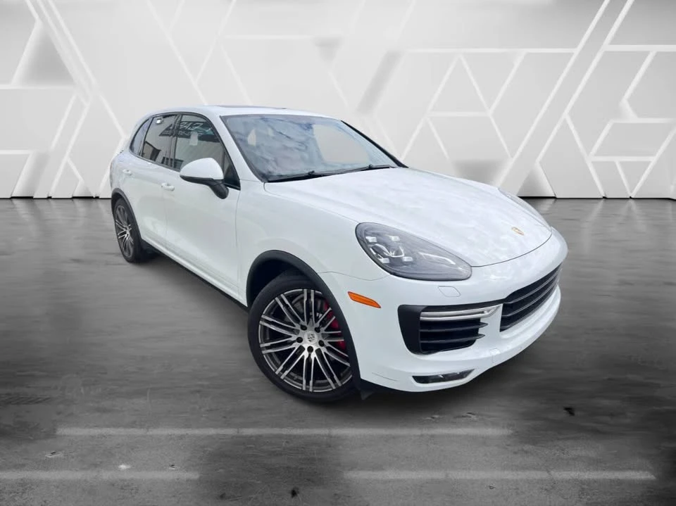 2015 Porsche 958 Cayenne - Image 3 of 9