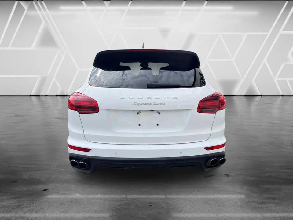 2015 Porsche 958 Cayenne - Image 9 of 9