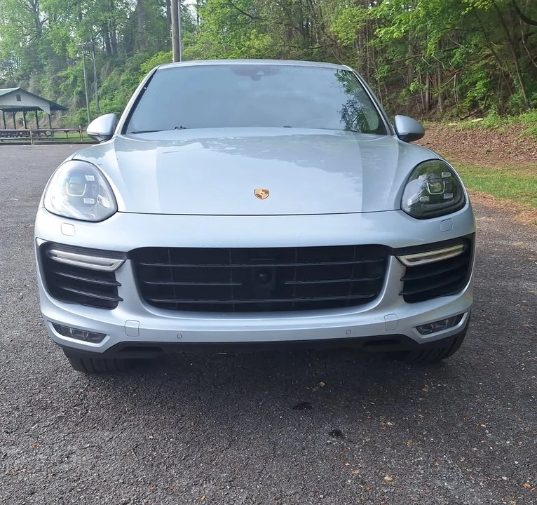 2015 Porsche 958 Cayenne - Image 8 of 20