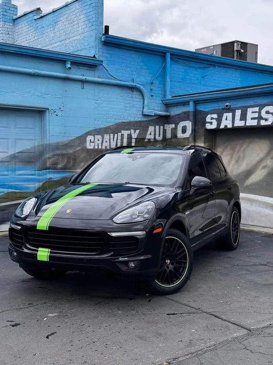 2015 Porsche 958 Cayenne - Image 2 of 9