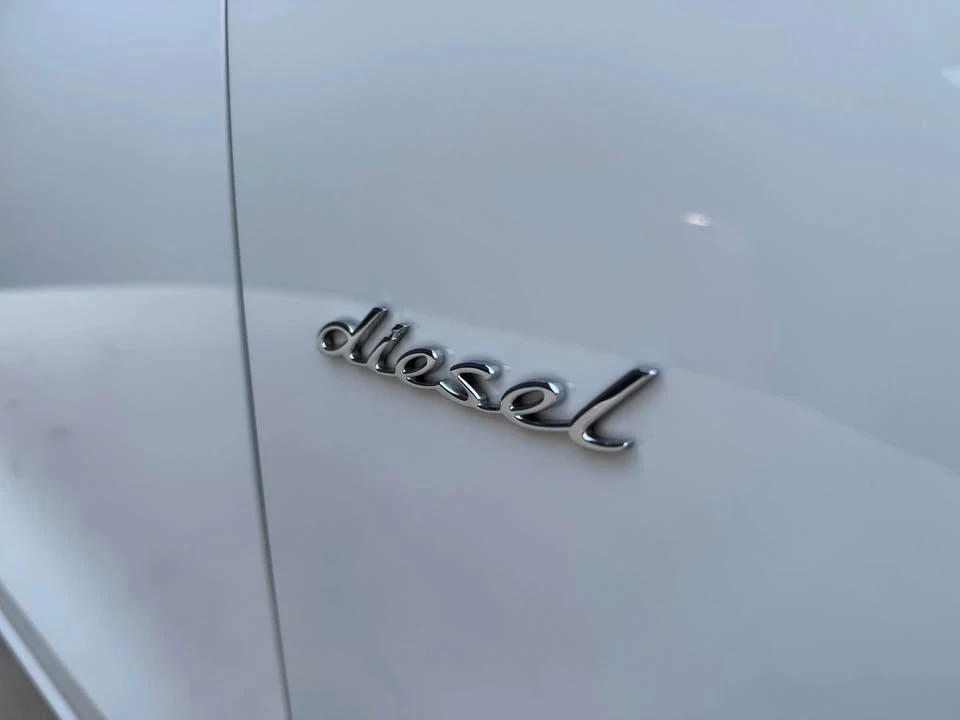 2015 Porsche 958 Cayenne Diesel - Image 5 of 11