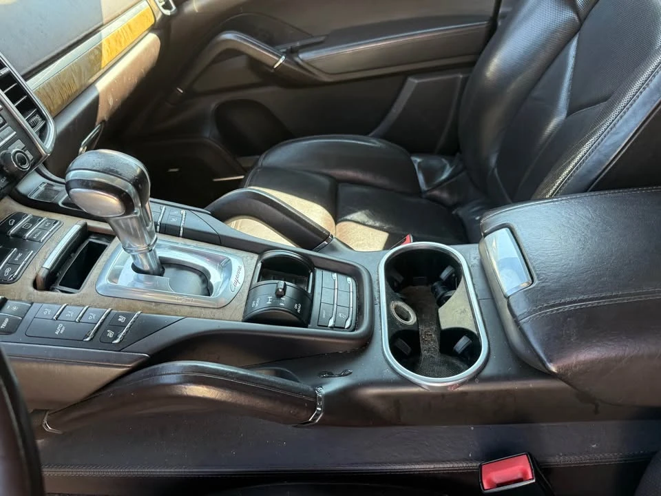 2015 Porsche 958 Cayenne Diesel - Image 10 of 17