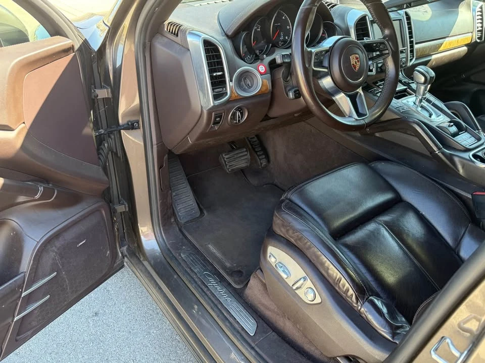 2015 Porsche 958 Cayenne Diesel - Image 7 of 17