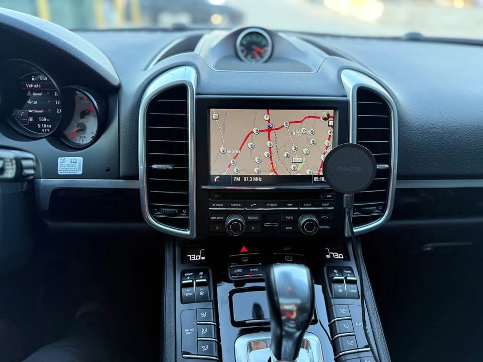 2015 Porsche 958 Cayenne Diesel - Image 7 of 11