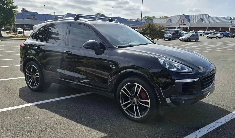 2015 Porsche 958 Cayenne Diesel - Image 2 of 14