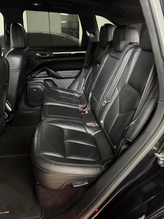 2015 Porsche 958 Cayenne Diesel - Image 14 of 20