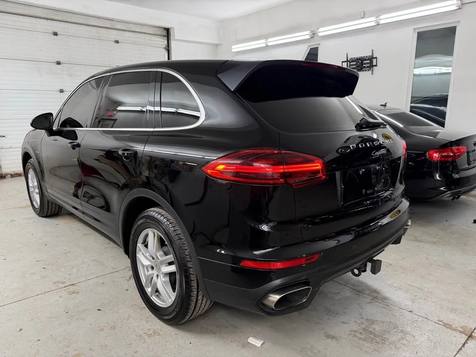 2015 Porsche 958 Cayenne Diesel - Image 7 of 20
