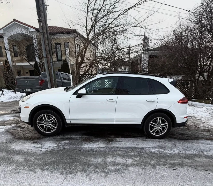 2015 Porsche 958 Cayenne Diesel - Image 2 of 15