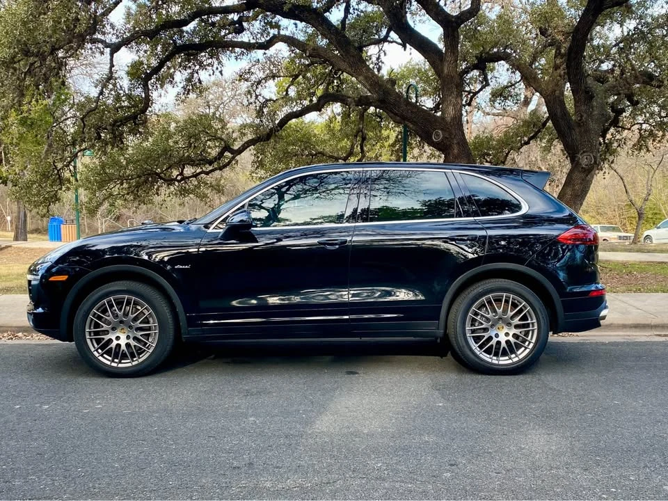 2015 Porsche 958 Cayenne Diesel - Image 4 of 11