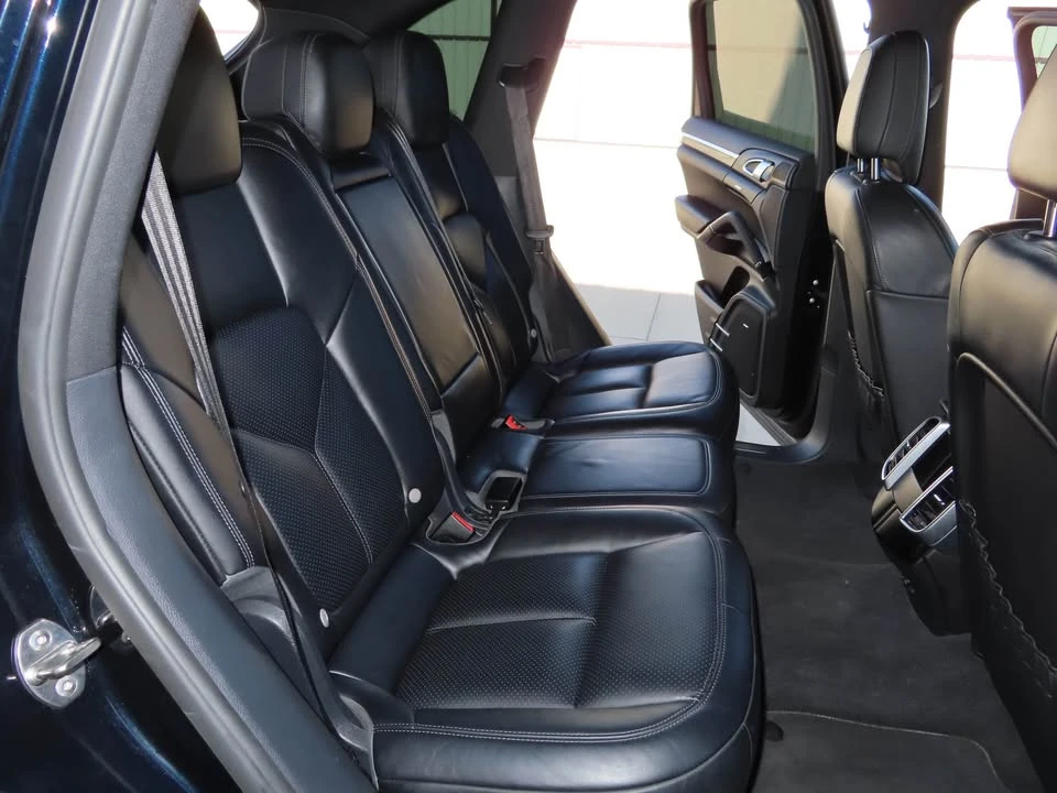 2015 Porsche 958 Cayenne Diesel - Image 16 of 19