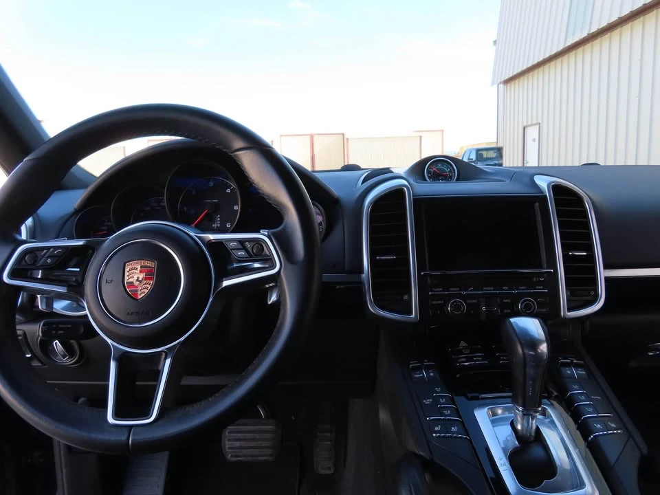 2015 Porsche 958 Cayenne Diesel - Image 11 of 19