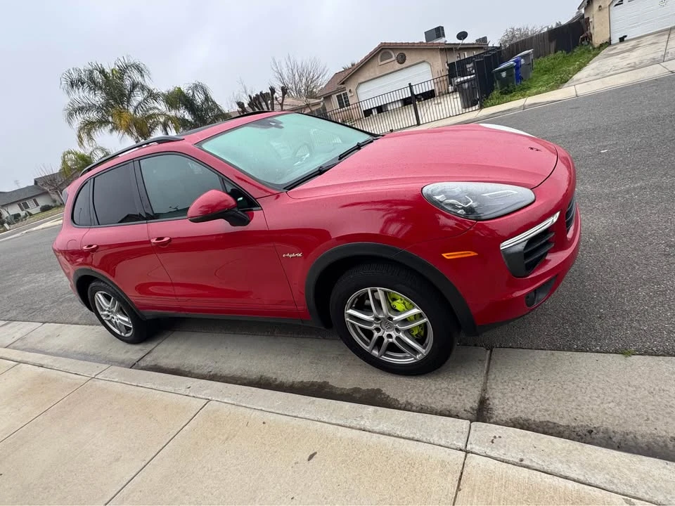 2015 Porsche 958 Cayenne - Image 2 of 7