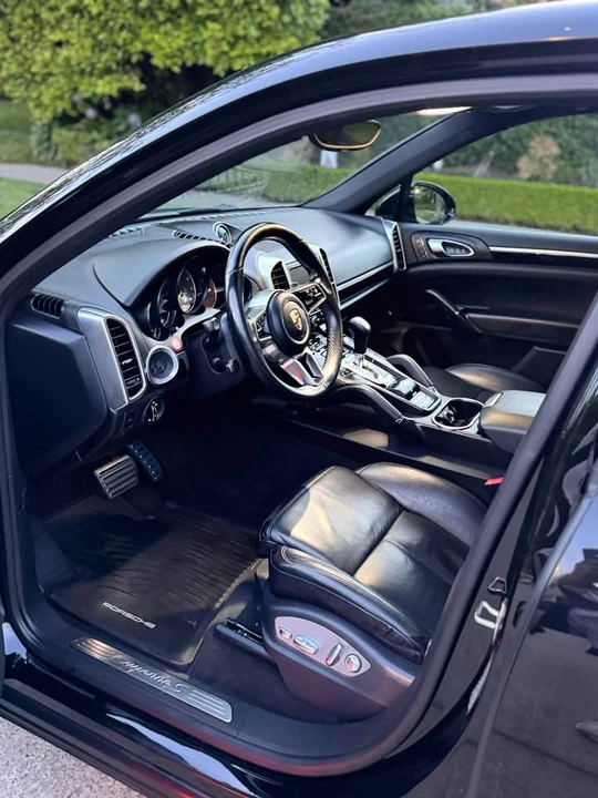 2015 Porsche 958 Cayenne - Image 5 of 15