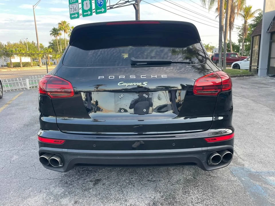 2015 Porsche 958 Cayenne - Image 4 of 12