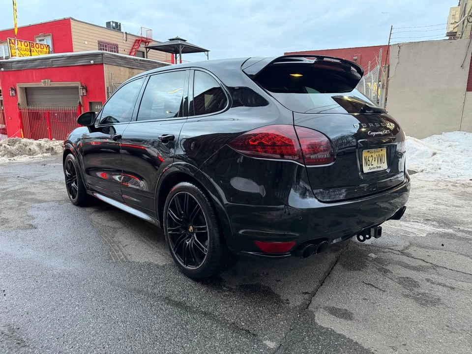 2015 Porsche 958 Cayenne GTS - Image 13 of 19