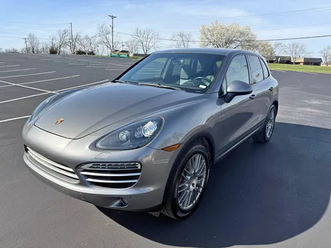 2015 Porsche Cayenne Platinum Edition