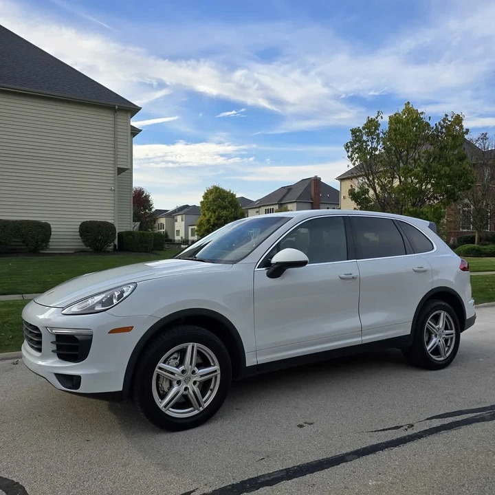 2015 Porsche 958 Cayenne S - Image 5 of 14