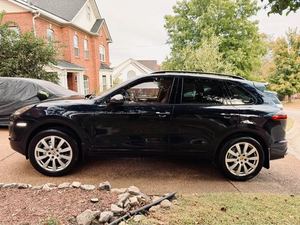 2015 Porsche 958 Cayenne S - Image 15 of 20