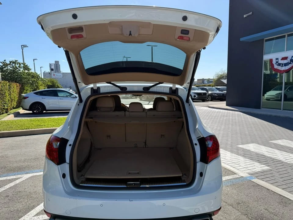 2015 Porsche 958 Cayenne S - Image 9 of 12