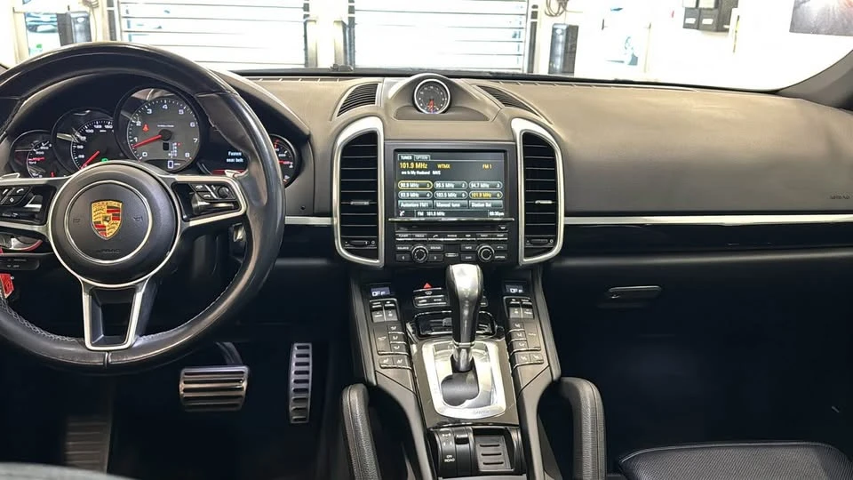 2015 Porsche 958 Cayenne S - Image 5 of 7