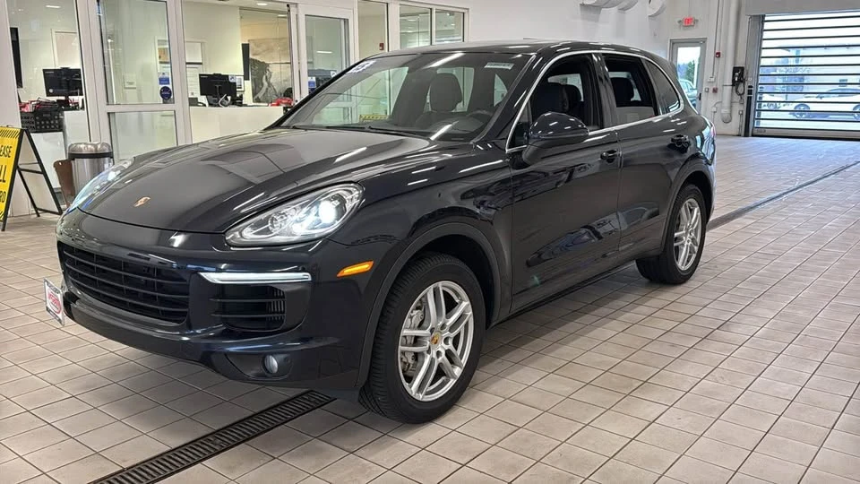 2015 Porsche 958 Cayenne S - Image 4 of 7
