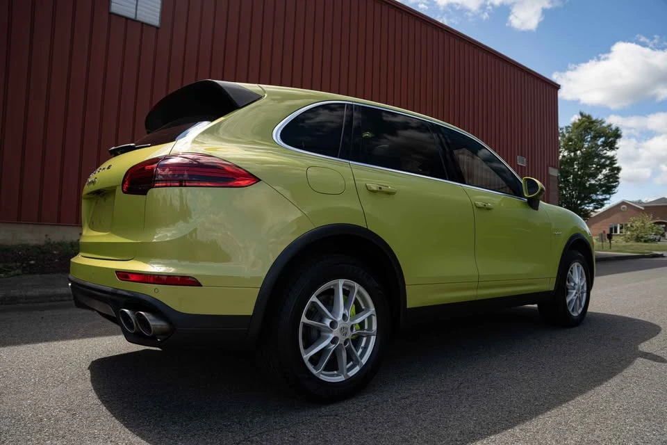 2015 Porsche 958 Cayenne S - Image 5 of 20