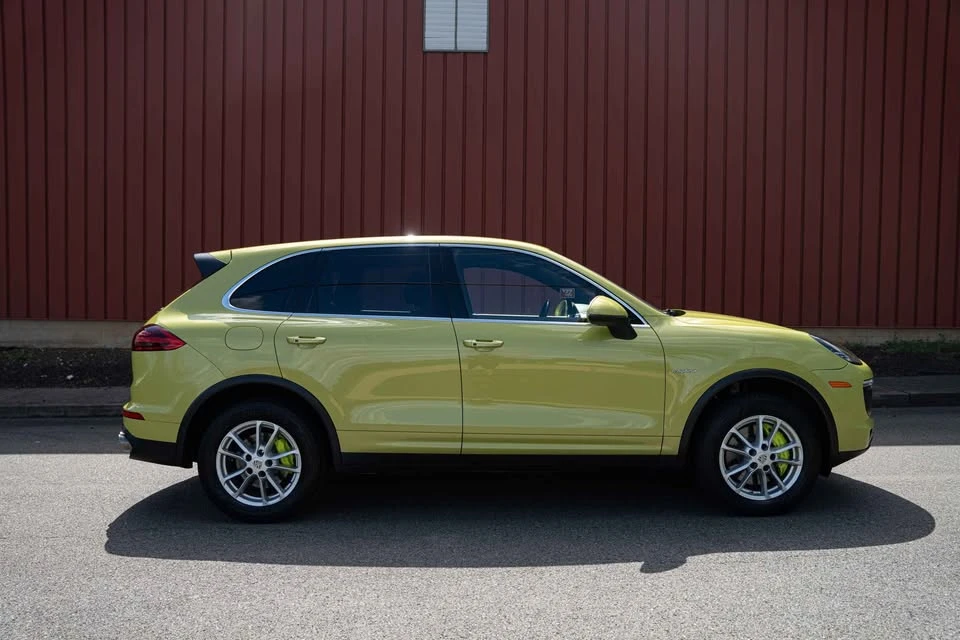 2015 Porsche 958 Cayenne S - Image 6 of 20