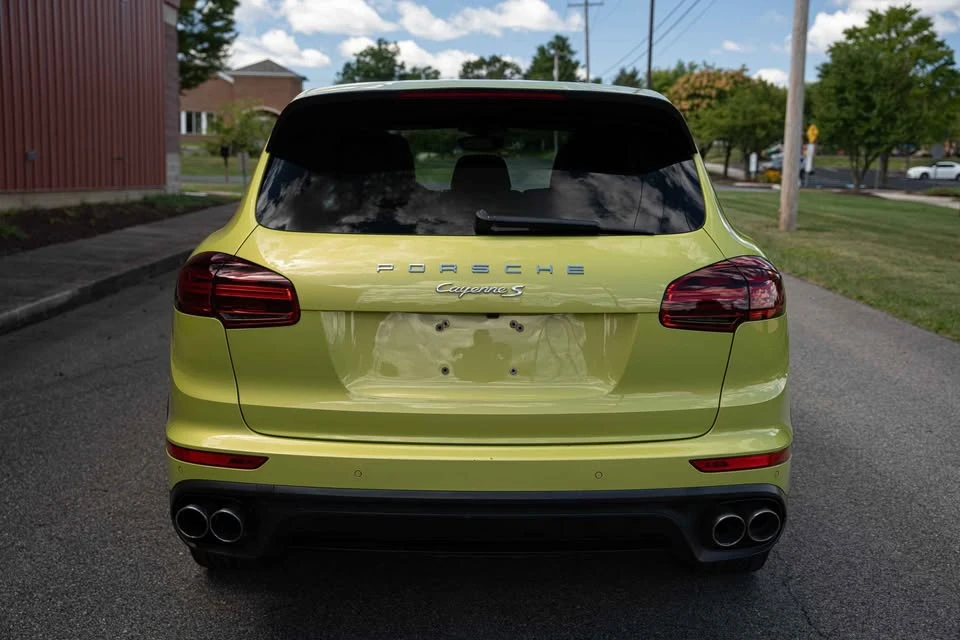 2015 Porsche 958 Cayenne S - Image 9 of 20