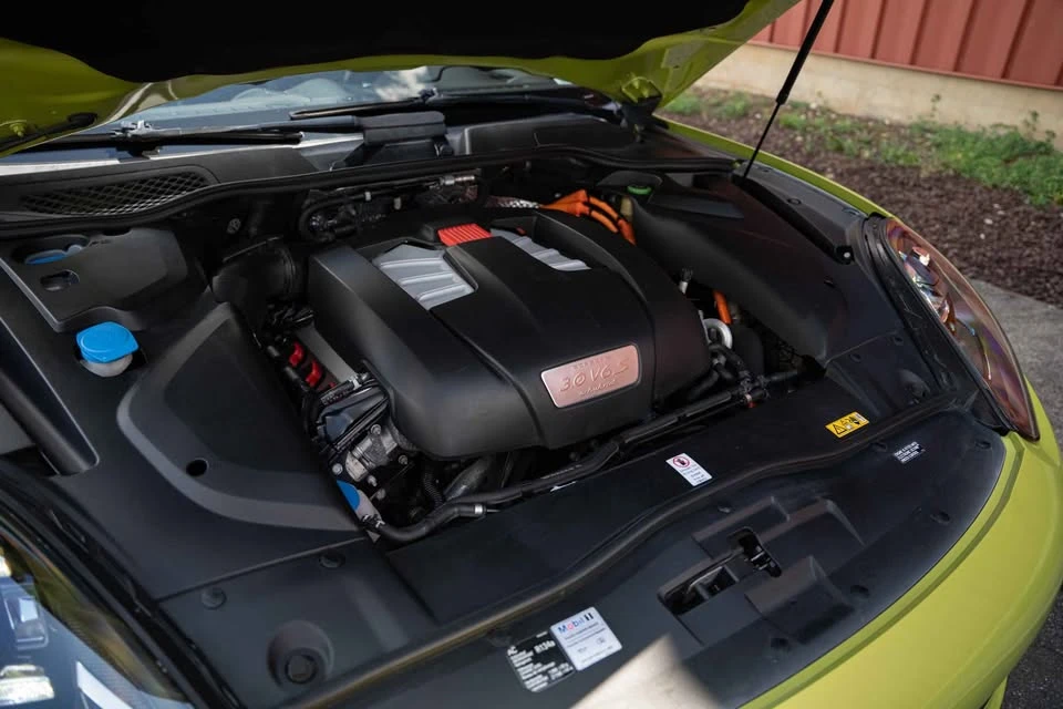 2015 Porsche 958 Cayenne S - Image 18 of 20