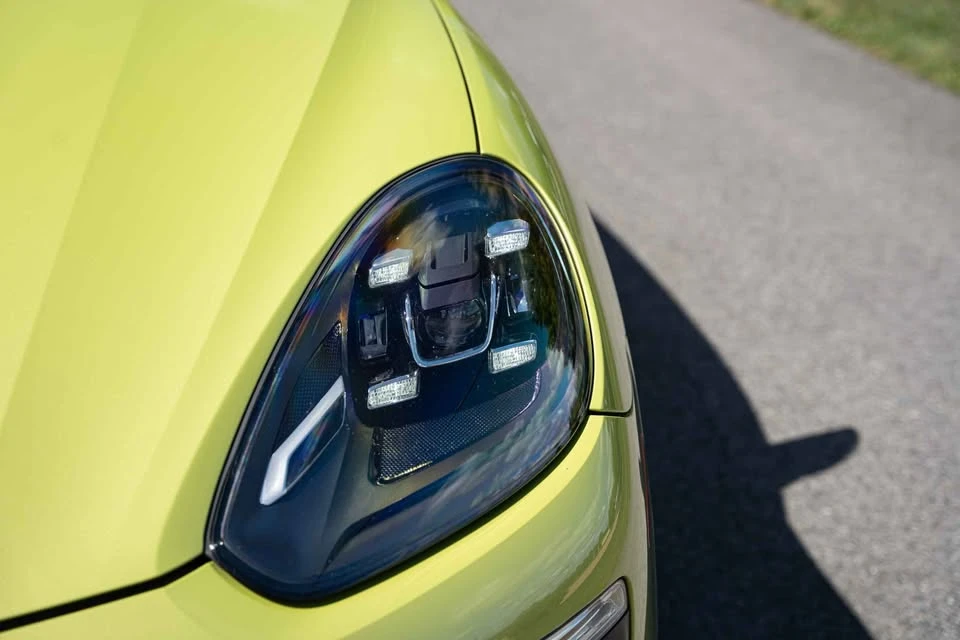 2015 Porsche 958 Cayenne S - Image 16 of 20