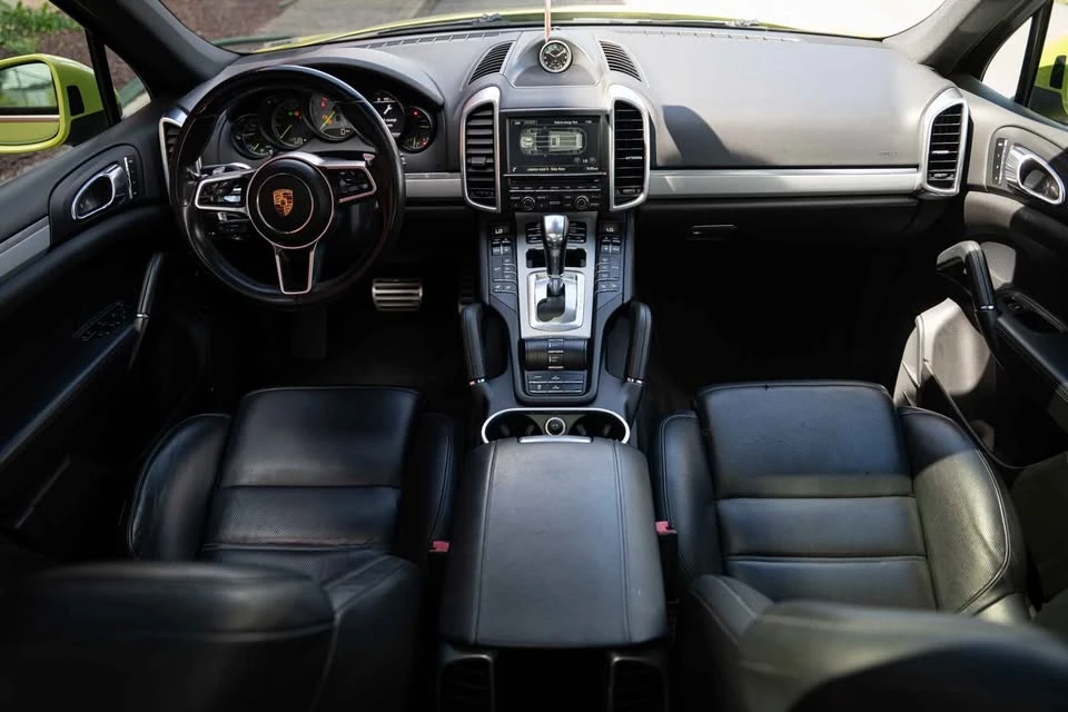 2015 Porsche 958 Cayenne S - Image 15 of 20