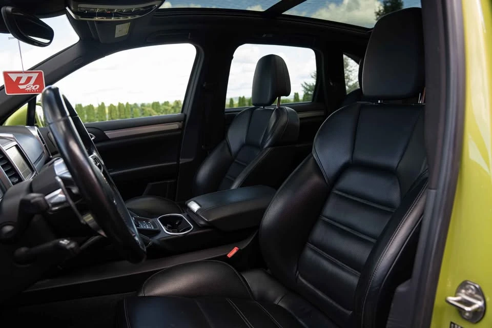 2015 Porsche 958 Cayenne S - Image 14 of 20