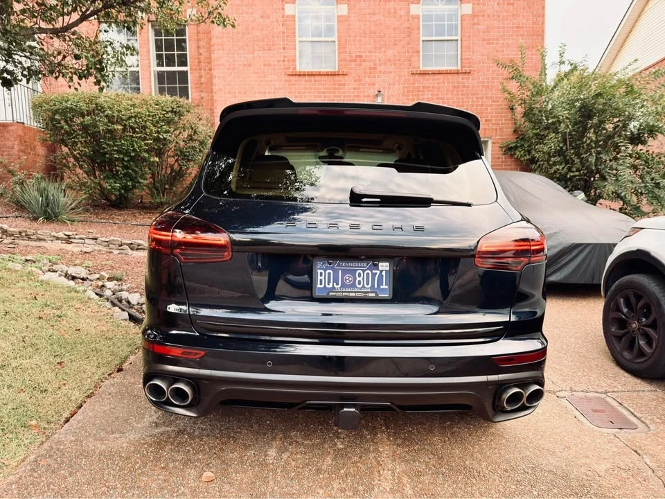 2015 Porsche 958 Cayenne S - Image 9 of 20