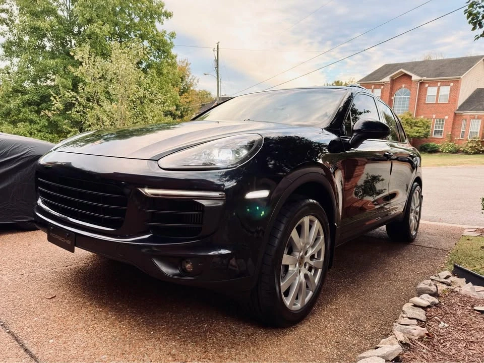2015 Porsche 958 Cayenne S - Image 5 of 20