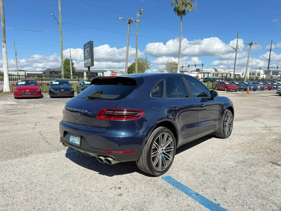2015 Porsche 958 Cayenne S - Image 3 of 10