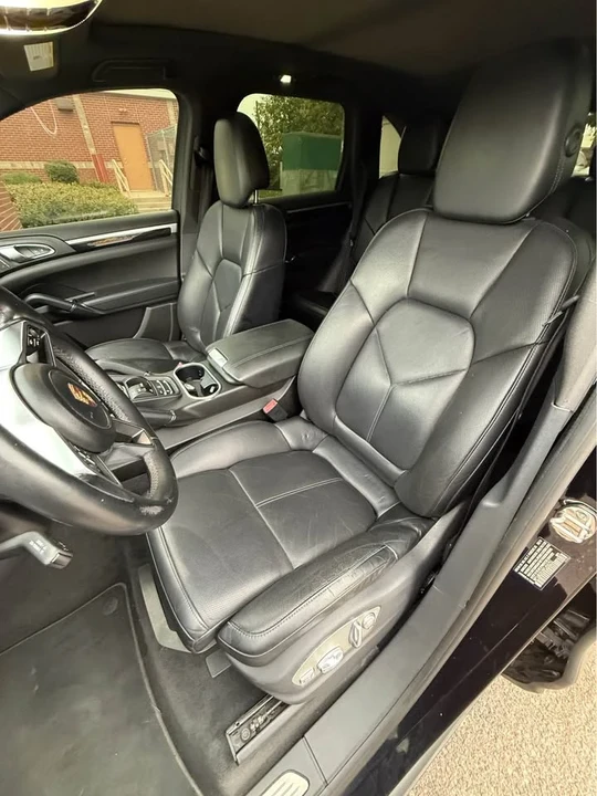 2015 Porsche 958 Cayenne S - Image 8 of 10