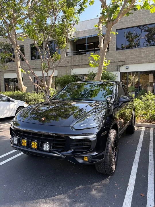 2015 Porsche 958 Cayenne S - Image 10 of 14