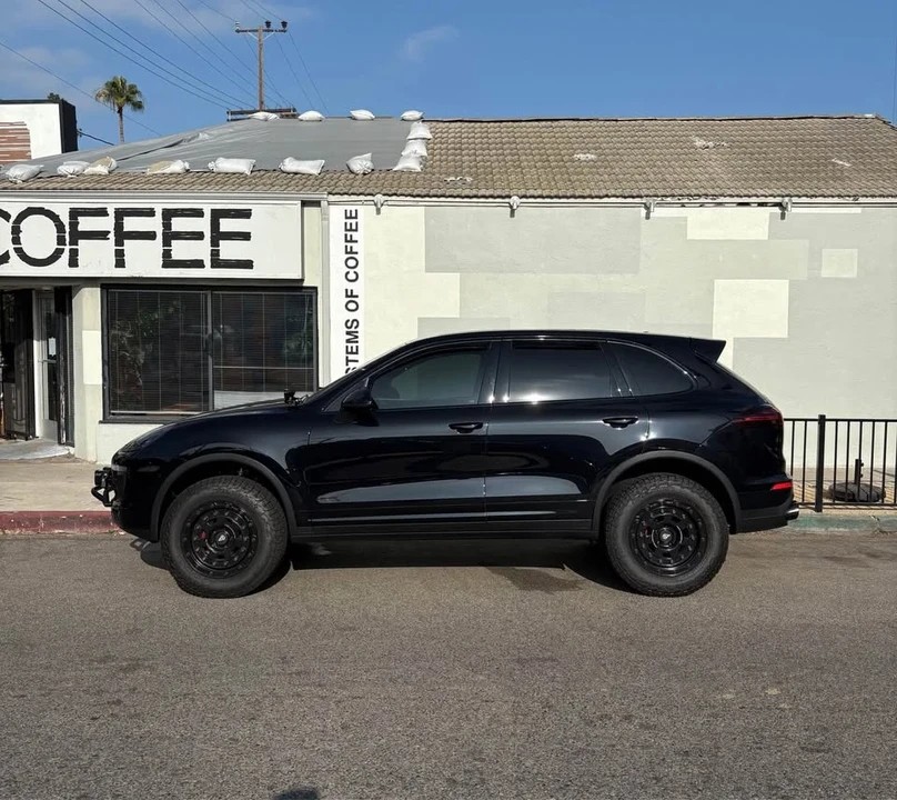 2015 Porsche 958 Cayenne S - Image 11 of 14
