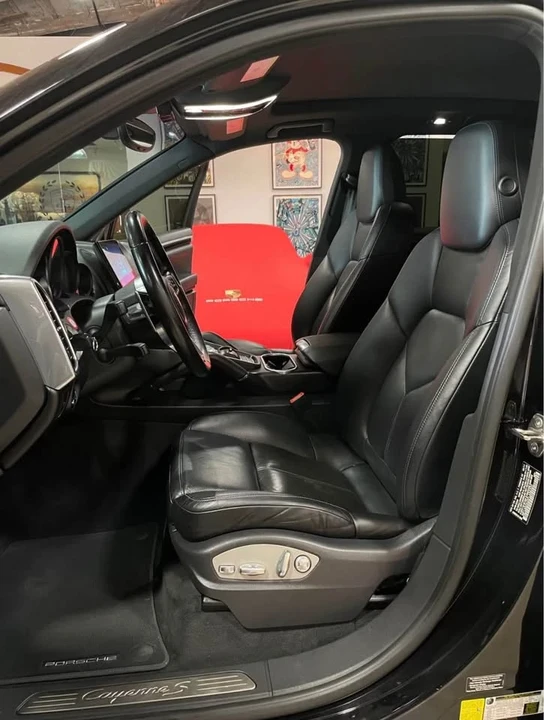 2015 Porsche 958 Cayenne S - Image 3 of 14