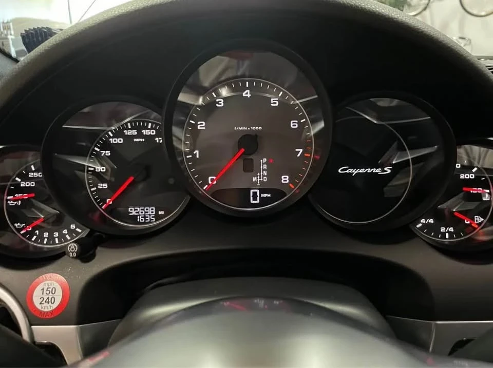 2015 Porsche 958 Cayenne S - Image 6 of 14