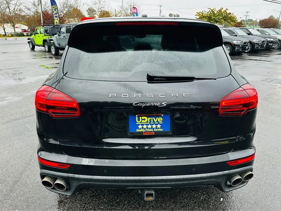 2015 Porsche 958 Cayenne S - Image 8 of 20