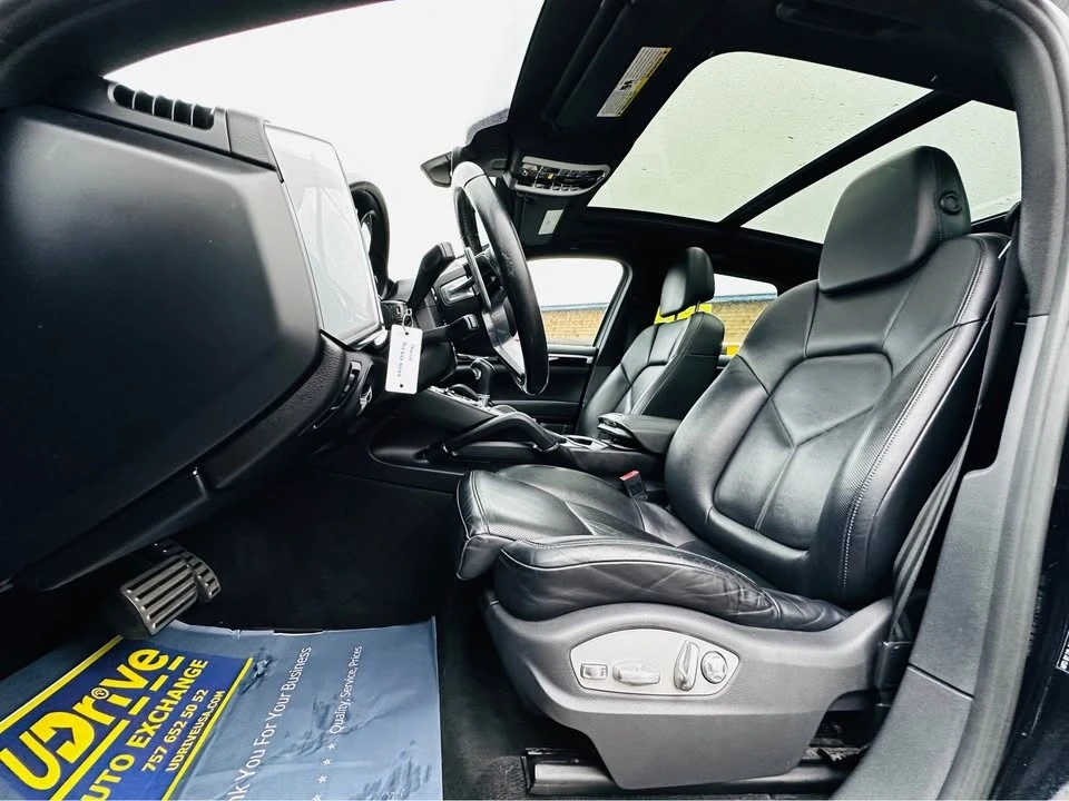 2015 Porsche 958 Cayenne S - Image 11 of 20