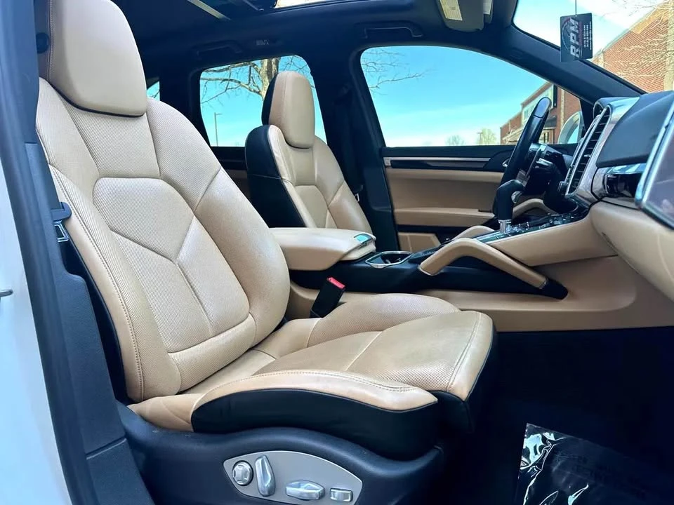 2015 Porsche 958 Cayenne S - Image 15 of 20