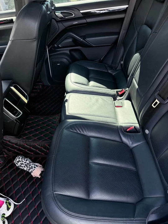2015 Porsche 958 Cayenne S - Image 5 of 10