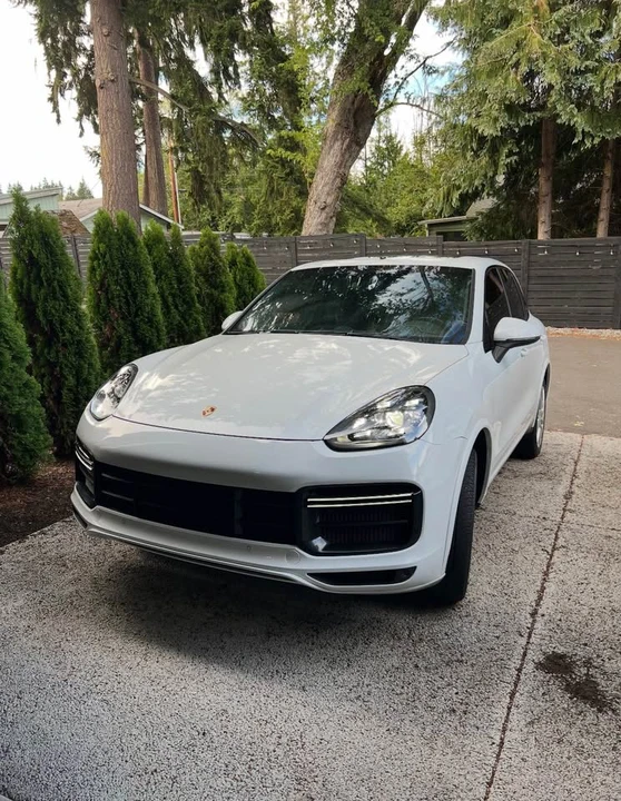 2015 Porsche 958 Cayenne S - Image 3 of 14