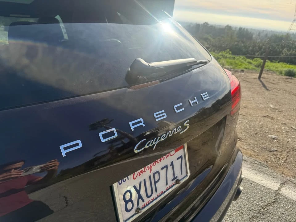 2015 Porsche 958 Cayenne S - Image 5 of 15