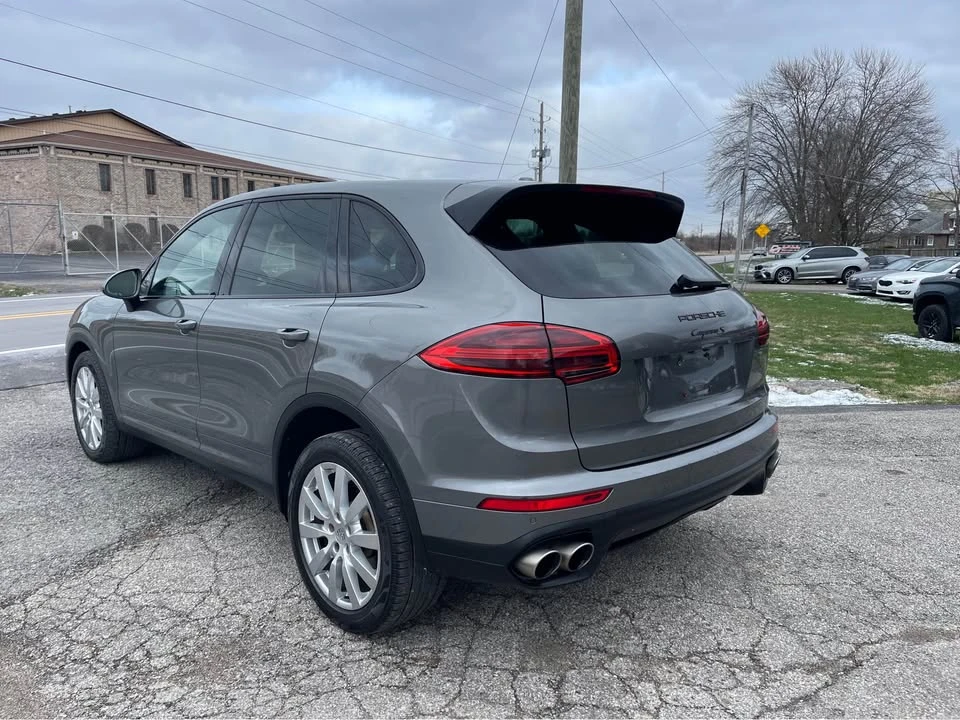 2015 Porsche 958 Cayenne S - Image 4 of 20