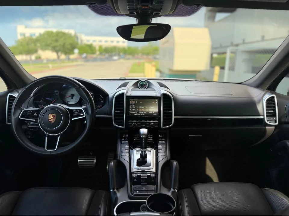 2015 Porsche 958 Cayenne S - Image 12 of 20