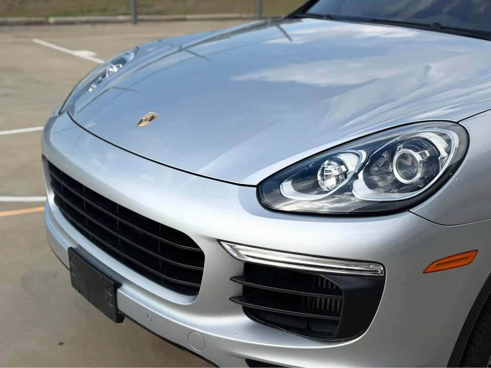 2015 Porsche 958 Cayenne S - Image 7 of 20