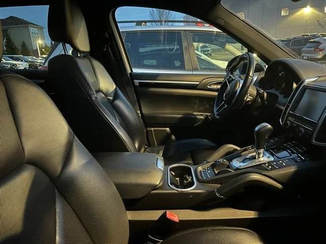 2015 Porsche 958 Cayenne S - Image 4 of 4